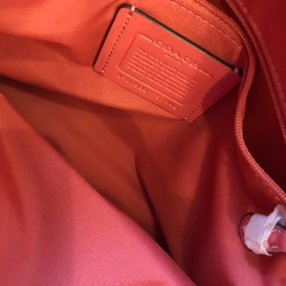 Coach Drawstring Carryall Signature Canvas Purse - Picture 10 of 16